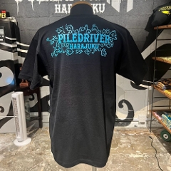 Arabesque Tee / Black x Blue