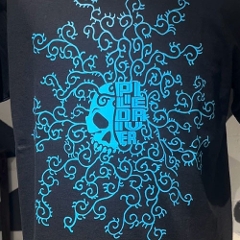 Arabesque Tee / Black x Blue